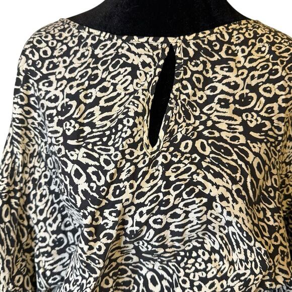 Michael Kors 100% Silk Blouse M | Black White Animal Print Balloon Sleeve Top - Picture 5 of 9